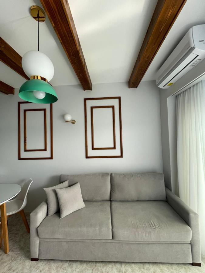 Skizenas Waterfront Apartments Haraki Exterior photo