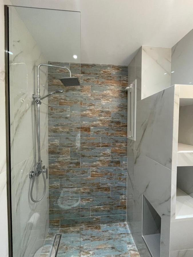 Skizenas Waterfront Apartments Haraki Exterior photo